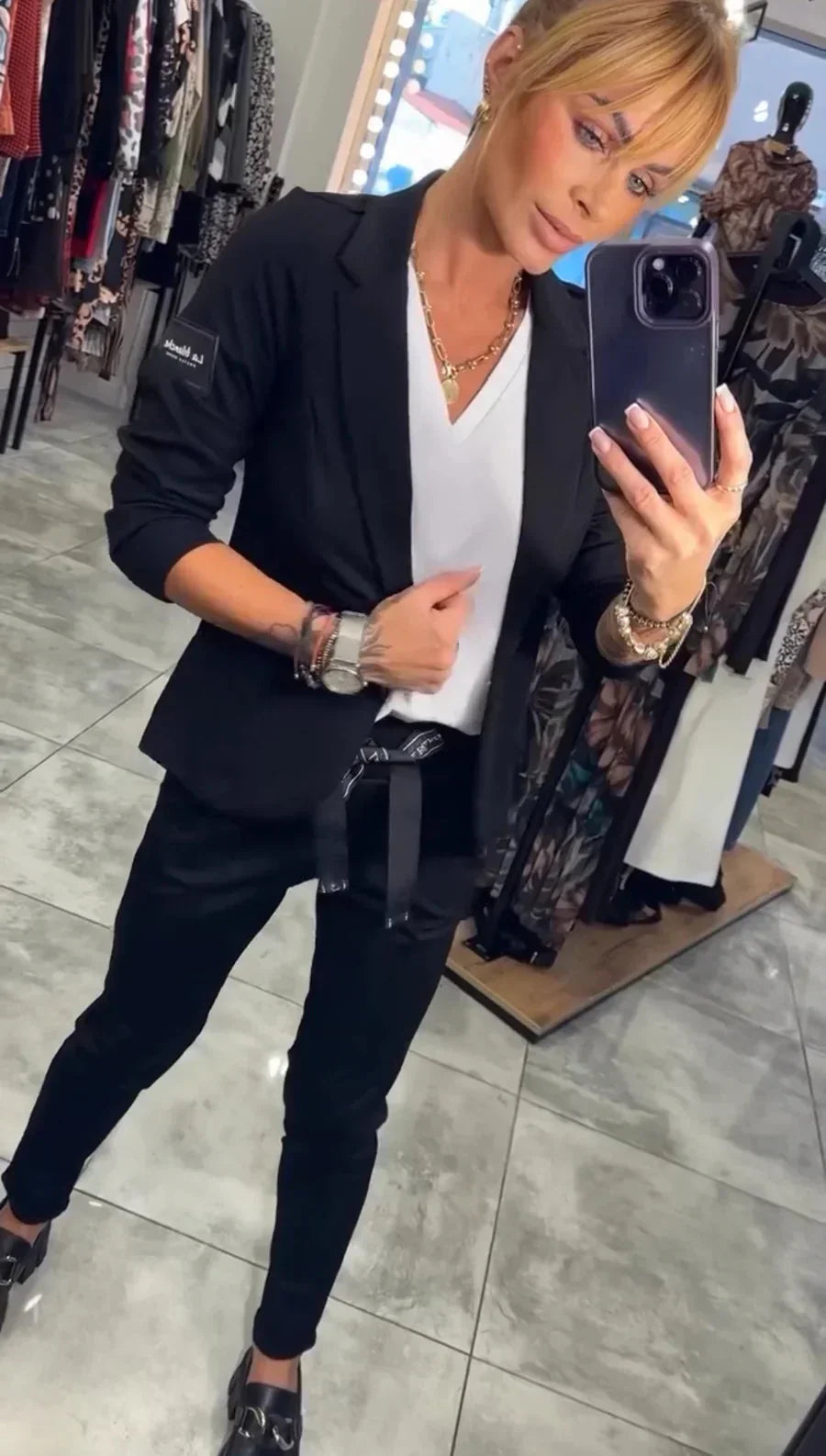 Feyvian™ Stylish Outfit
