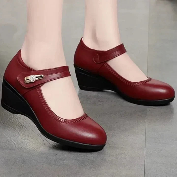 Lydora™ Mid-Heel Comfort Shoes
