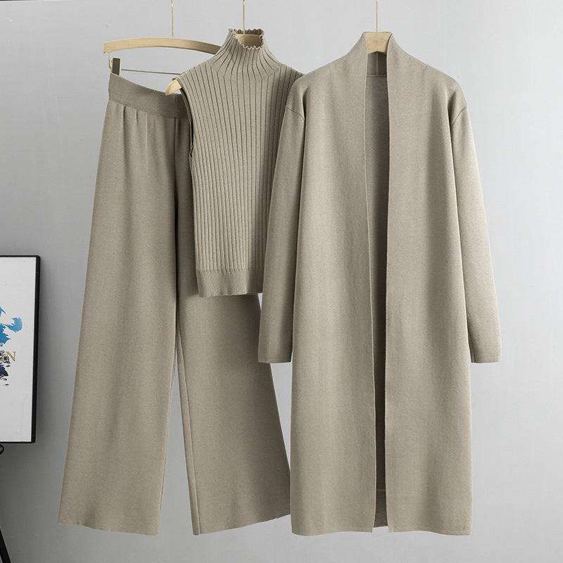 Travelle™ Stylish Three-Piece Set
