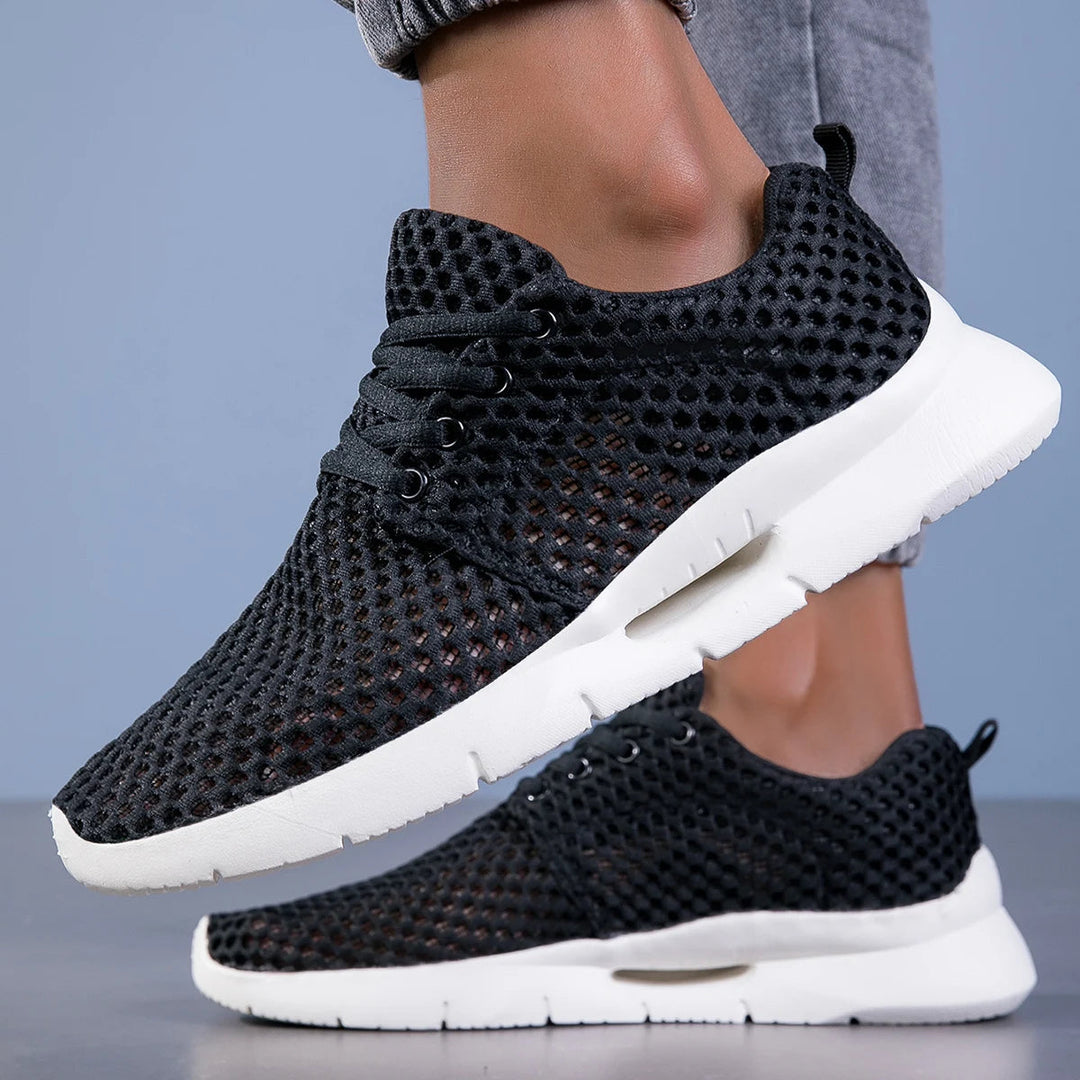 Elbo™ Lightweight Mesh Sneaker for Every Day