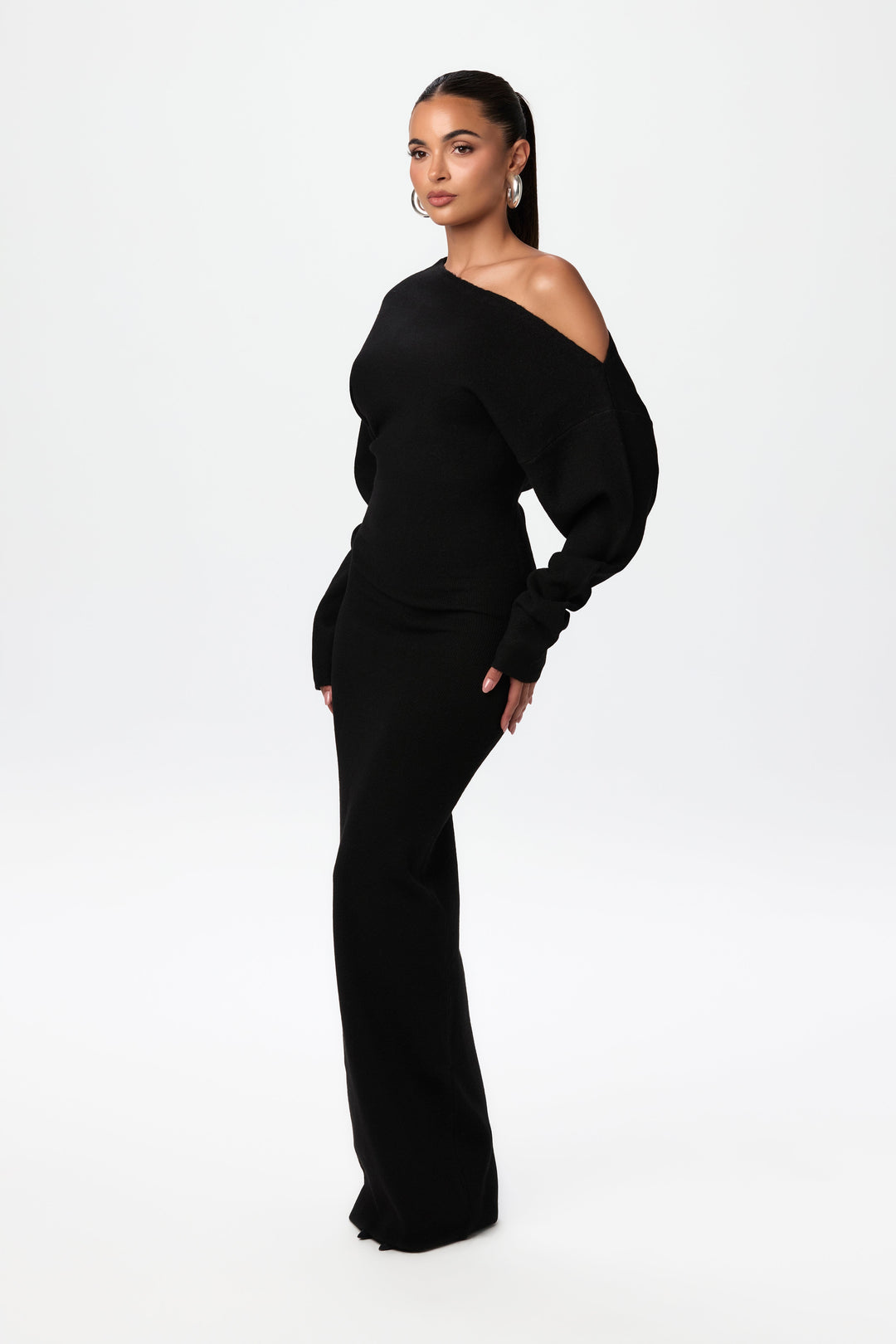 Ismara™ Trendy Off-Shoulder Dress