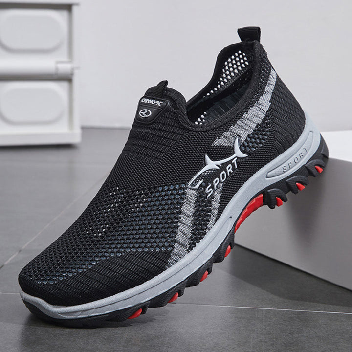 Mali™ breathable sneaker with cooling comfort
