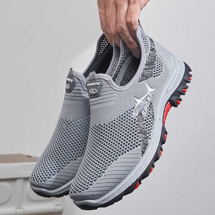 Mali™ breathable sneaker with cooling comfort
