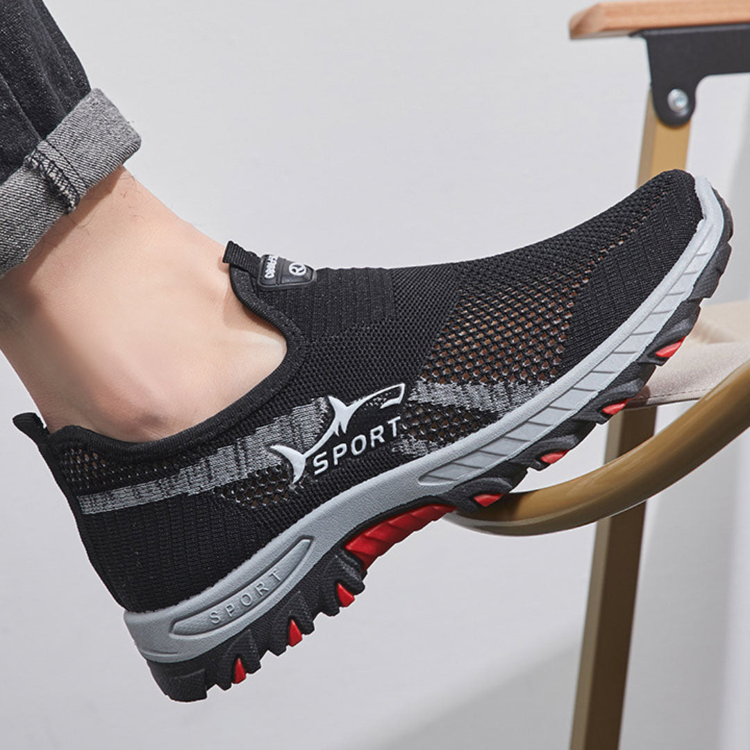 Mali™ breathable sneaker with cooling comfort