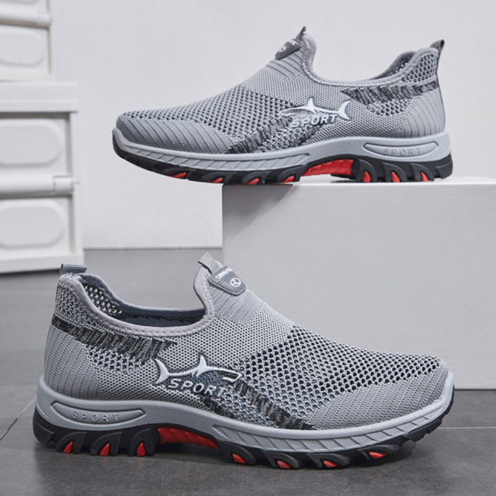 Mali™ breathable sneaker with cooling comfort