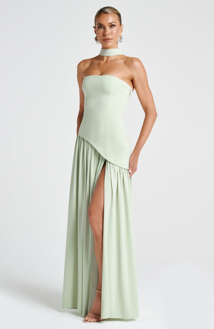 Nerina™ Flowing Maxi Dress