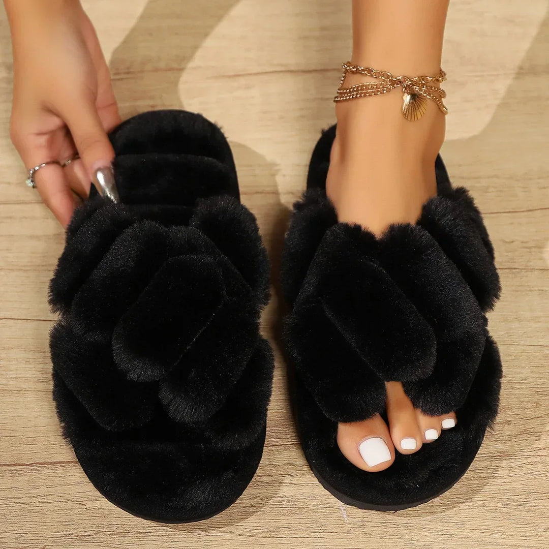 Lureven™ Fluffy Slippers