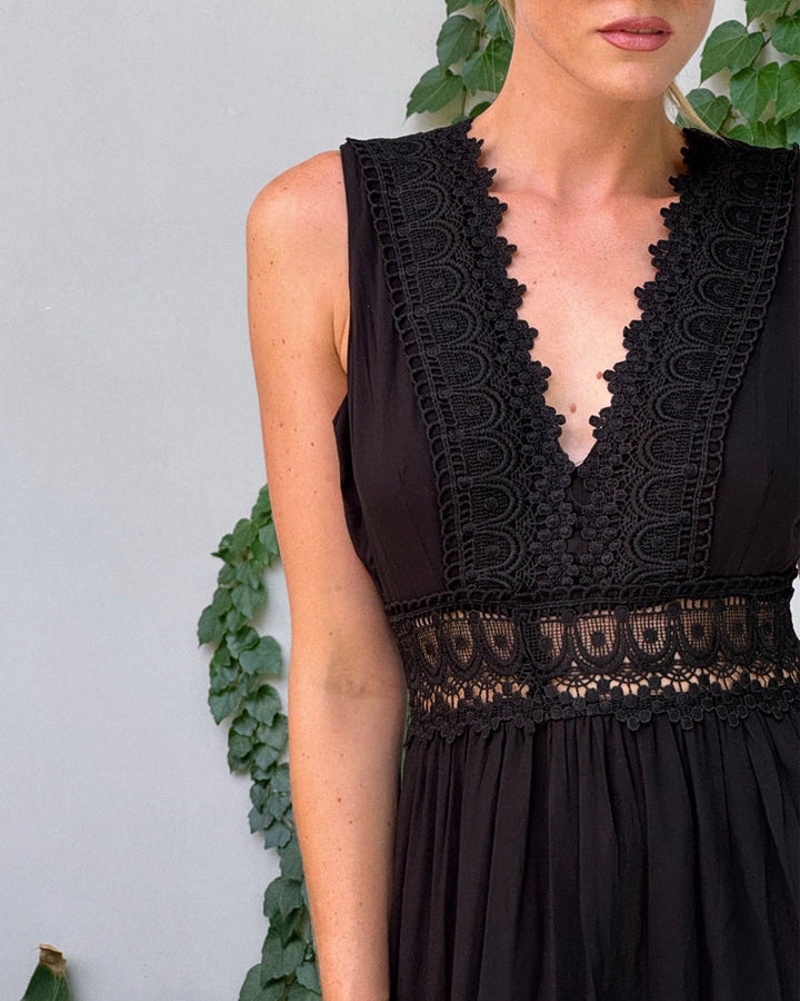 Saphira™ Boho midi dress with lace details