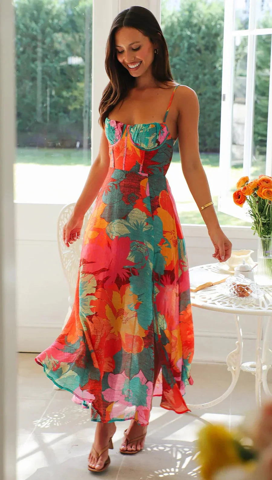 Selara™ dress with straps and floral print