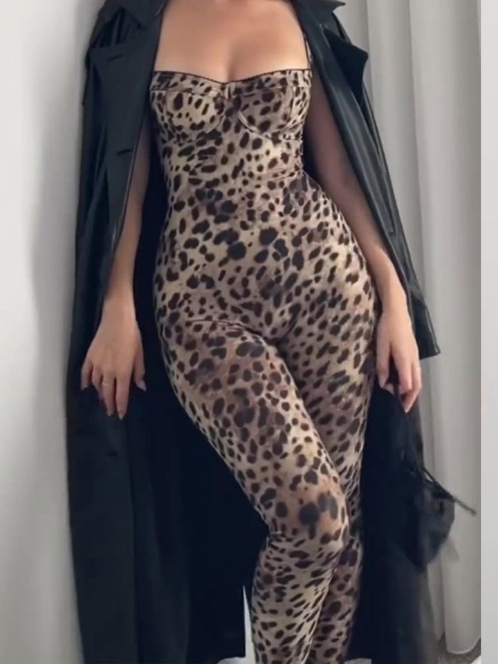 Mia™ Fashionable Sleeveless Leopard Jumpsuit