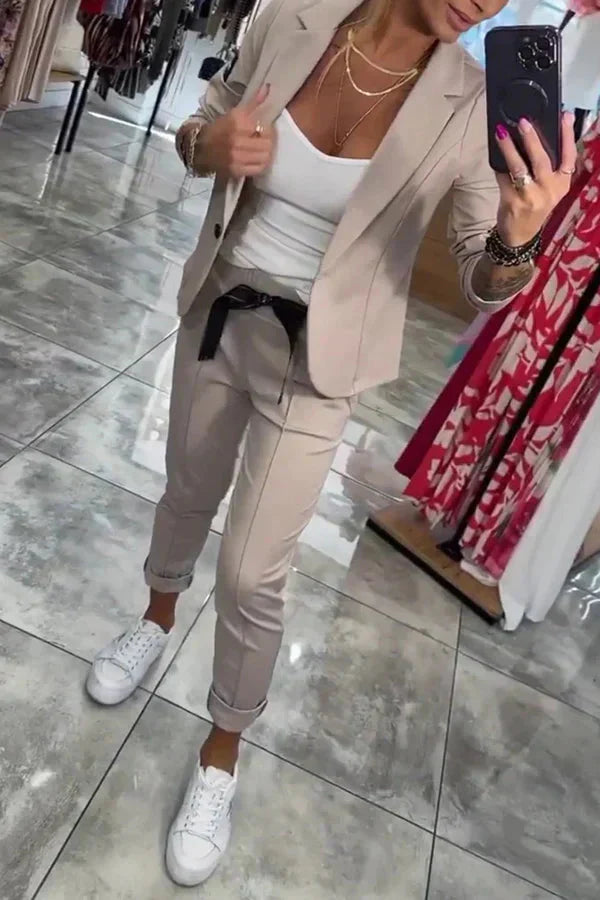 Feyvian™ Stylish Outfit