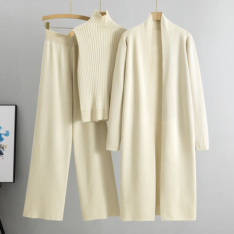 Travelle™ Stylish Three-Piece Set