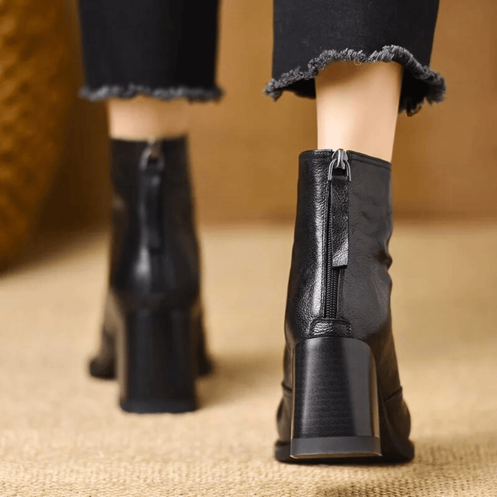 Ovelis™ Classic Boots